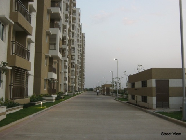 Aparna Hill Park Lake Breeze Image